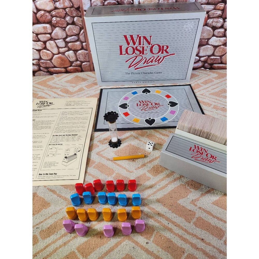 Vintage Win, Lose or Draw, Milton Bradley Game, 1988 Party Edition B1